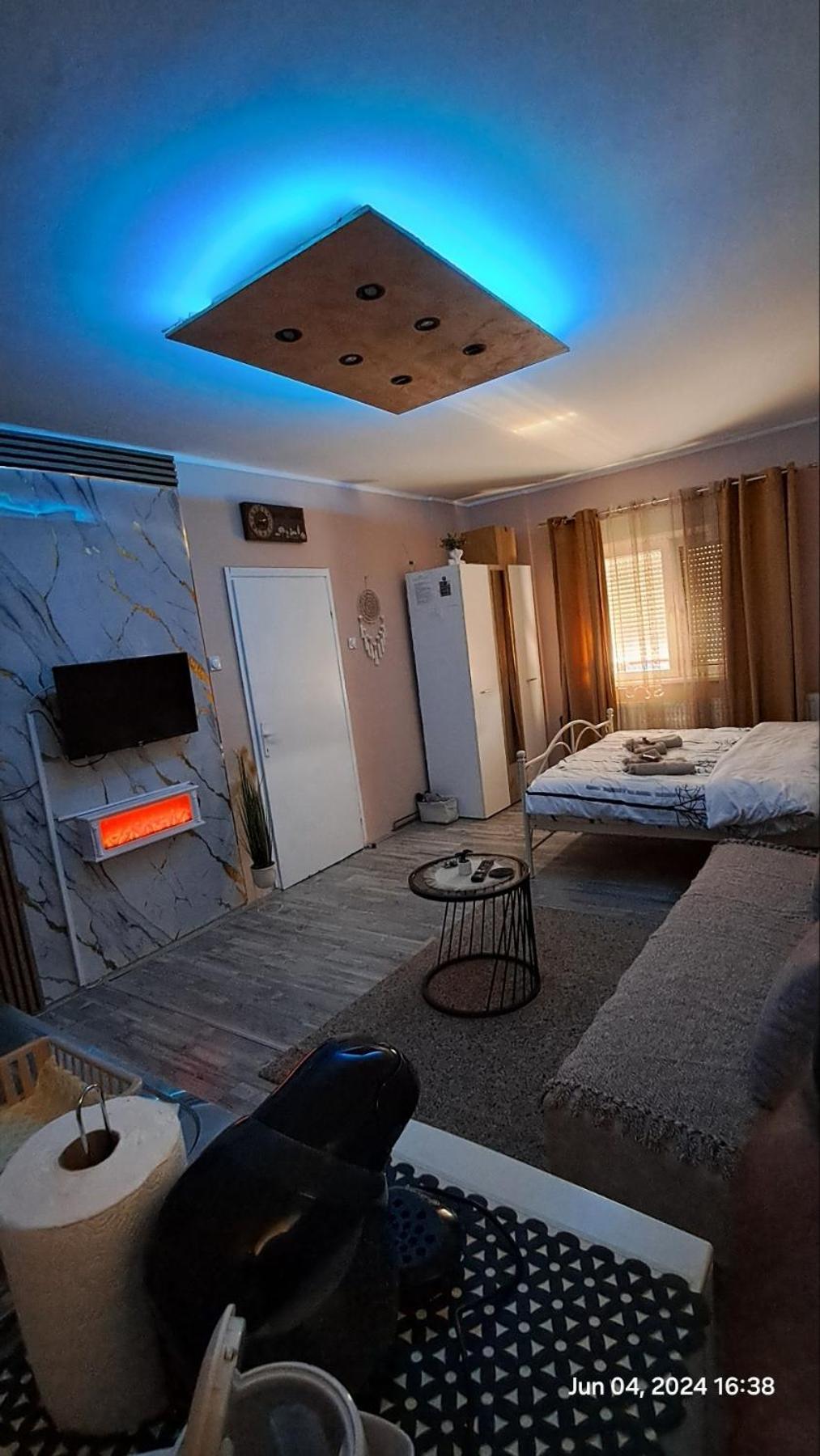 Apartman Iva ซาเยชาร์ ภายนอก รูปภาพ